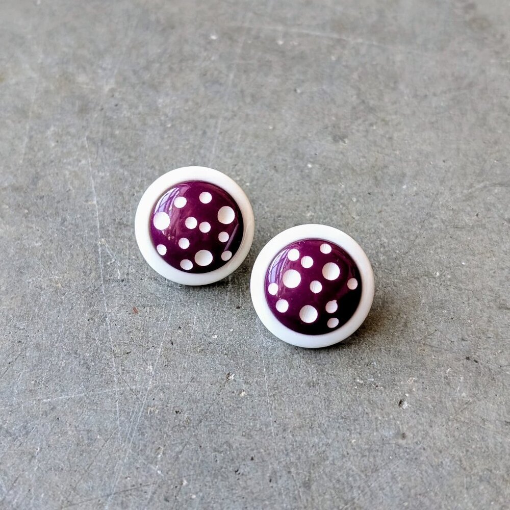 Vintage 80s Round Polka Dot Purple and White Lucite Stud Post Earrings